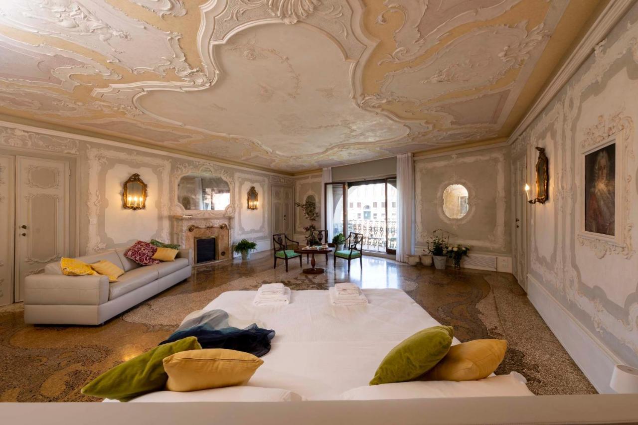 Mocenigo Grand Canal Luxury Suites Veneza Exterior foto