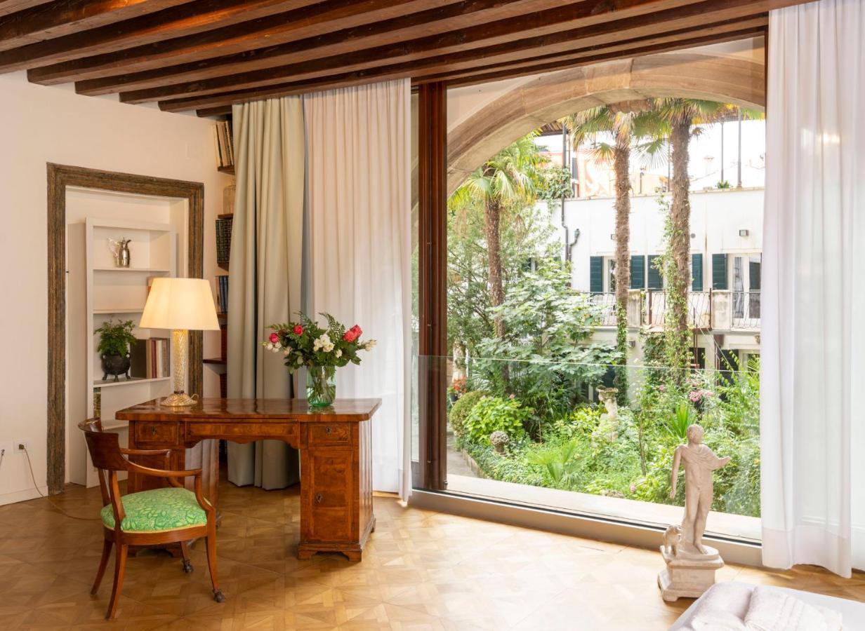 Mocenigo Grand Canal Luxury Suites Veneza Exterior foto