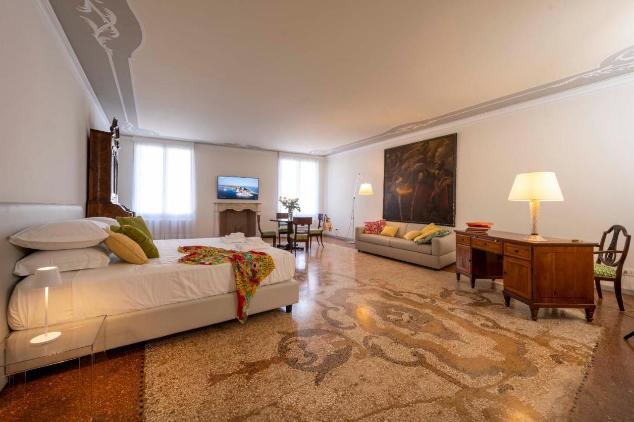 Mocenigo Grand Canal Luxury Suites Veneza Exterior foto